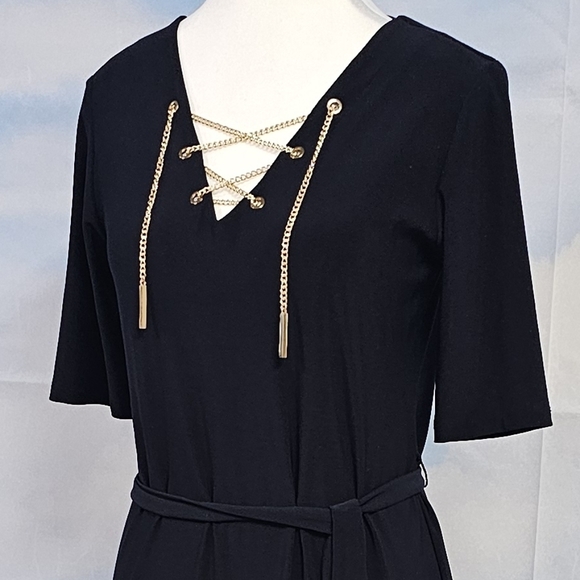 MSK | GOLD CHAIN EMBELLISHED HIGH ELBOW SLEEVE KNEE LENGTH DRESS - Picture 4 of 16